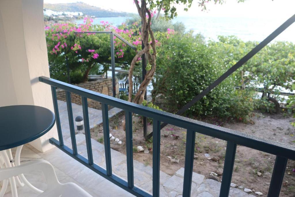 Urga Butik Otel & Restaurant Gulluk Luaran gambar