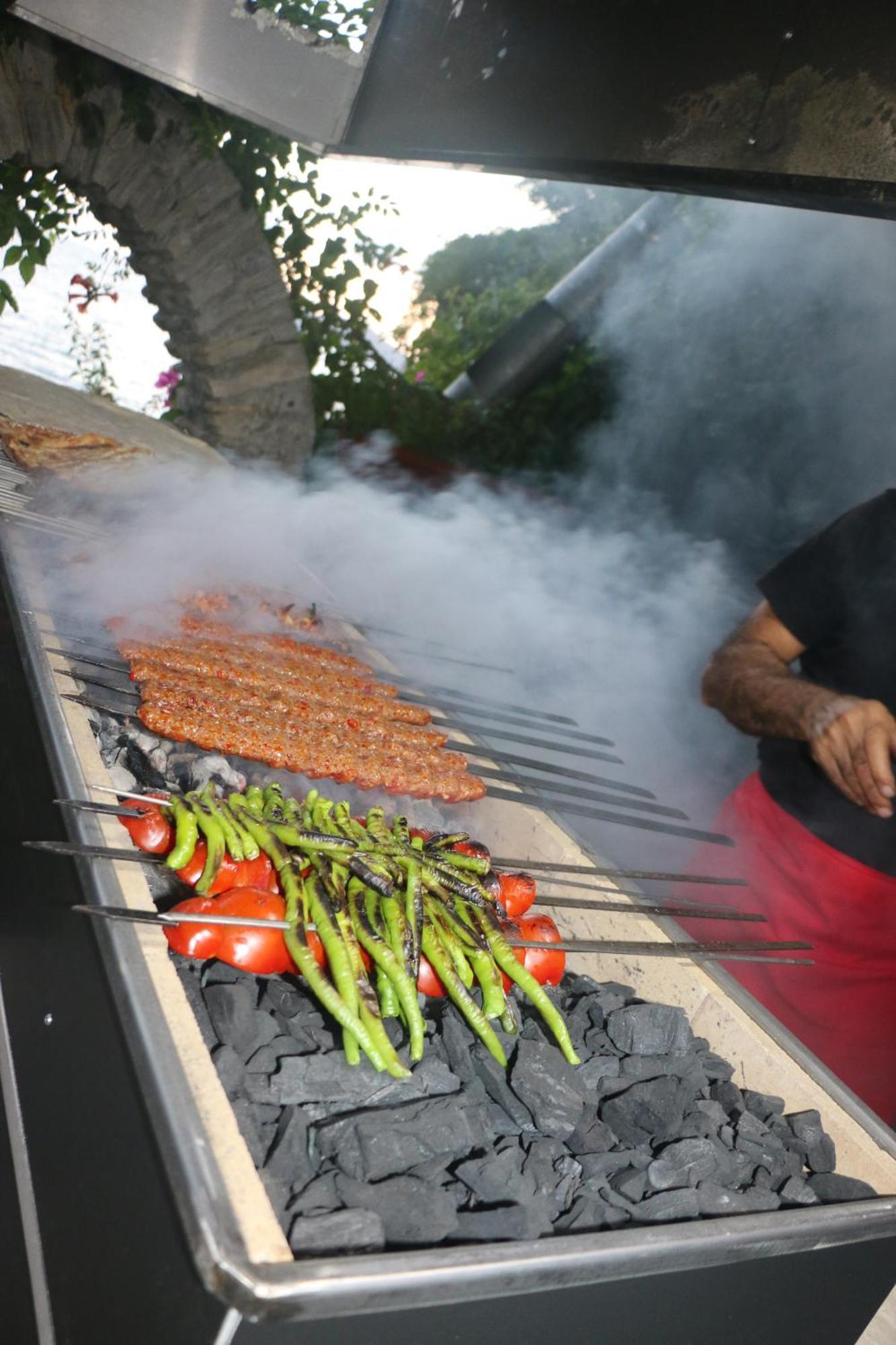 Urga Butik Otel & Restaurant Gulluk Luaran gambar